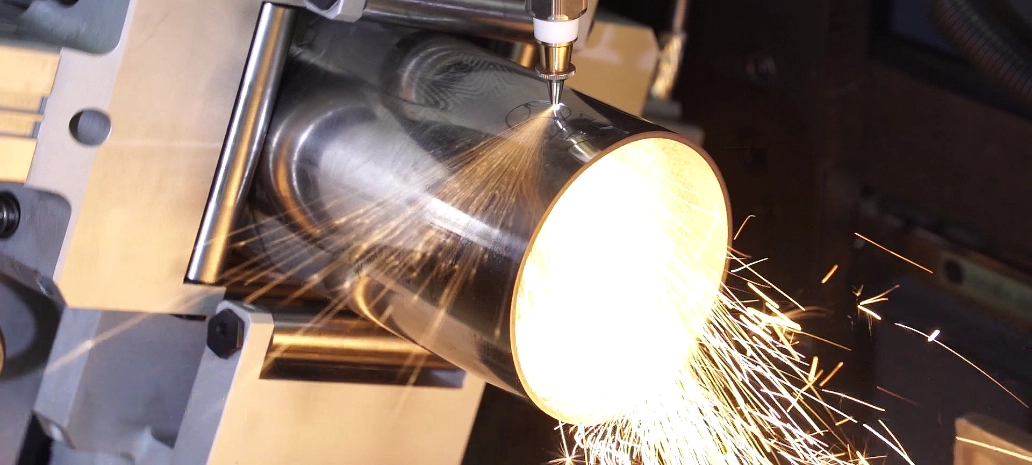 V12 High-Speed Tube Laser Cutting Machine (4).webp