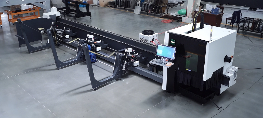 Máquina de corte láser de tubos de alta velocidad V12 (2).webp